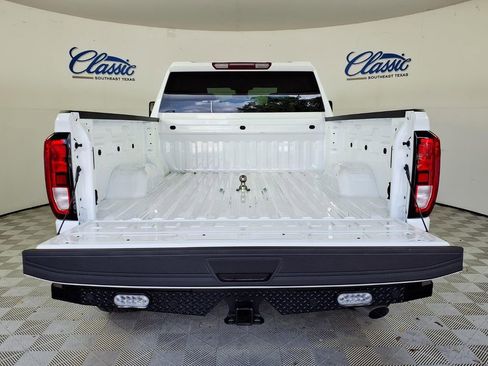 Used 2026 GMC Sierra 2500 Pro w/ Convenience Package AWD/4WD image 5