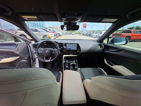 Used 2023 Lexus NX 250 FWD image 25