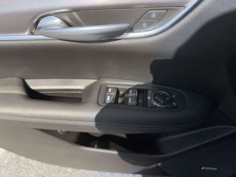 Used 2023 Cadillac XT5 Luxury AWD/4WD image 15