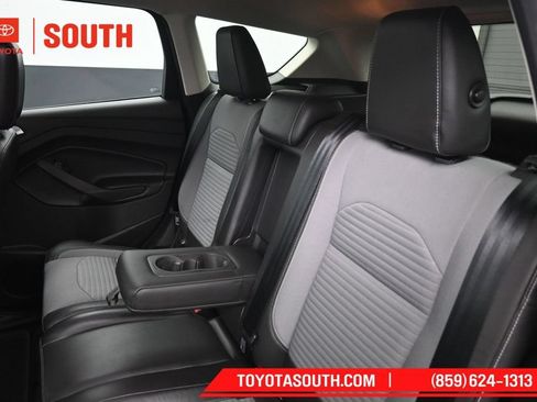 Used 2017 Ford Escape SE w/ Equipment Group 201A AWD/4WD image 23