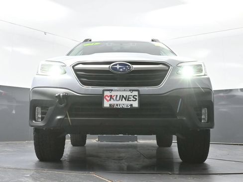 Used 2021 Subaru Outback Premium w/ Popular Package #1 AWD/4WD image 53