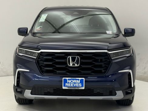New 2025 Honda Pilot EX-L image 2