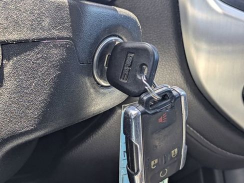 Used 2018 GMC Canyon SLT w/ Driver Alert Package image 28