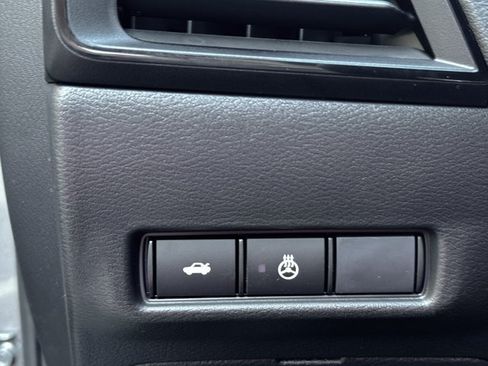 New 2026 Nissan Sentra SV w/ SV Convenience Package FWD image 7