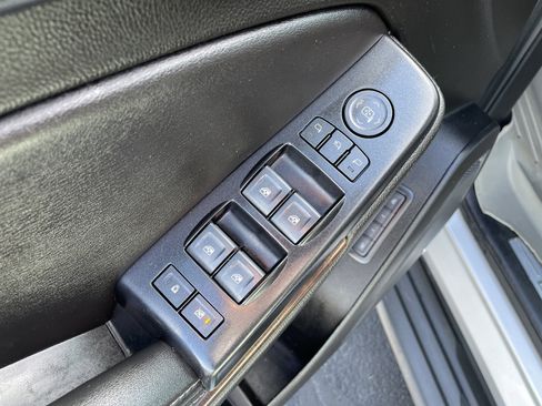 Used 2020 Chevrolet Tahoe LT w/ Luxury Package image 22