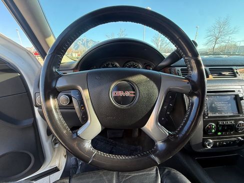 Used 2008 GMC Yukon SLT image 15