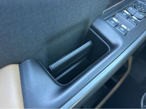 New 2026 Ford F350 Lariat w/ Tremor Off-Road Package image 40