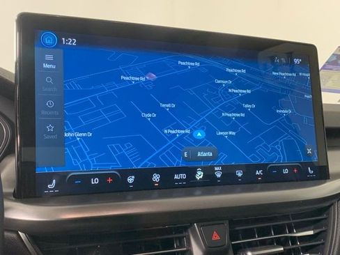 Used 2025 Ford Escape SE image 16