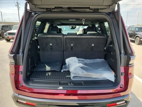 New 2026 Jeep Grand Wagoneer 4WD w/ Quick Order Packge 29V Upland image 27