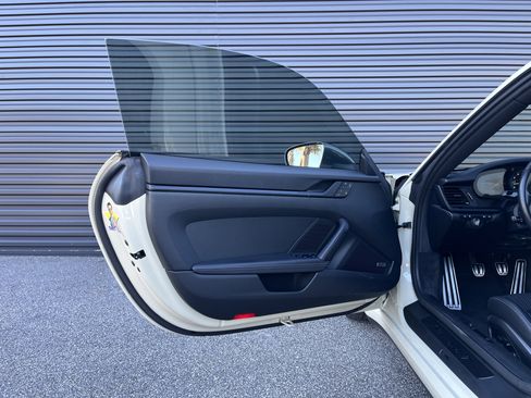 Certified 2024 Porsche 911 Carrera T image 16