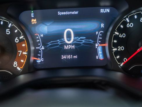 Certified 2023 Jeep Compass Latitude AWD/4WD image 42