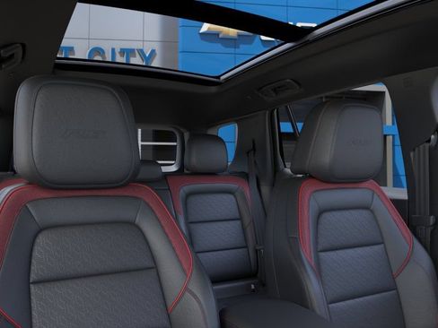 New 2027 Chevrolet Equinox RS w/ Safety and Technology Package FWD image 24