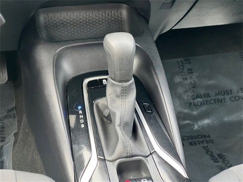 Certified 2022 Toyota Corolla LE image 17
