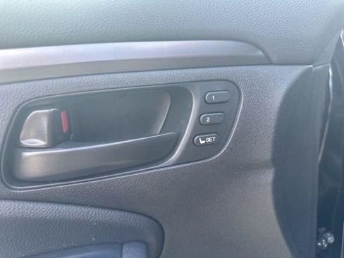 Used 2023 Honda Passport EX-L image 25