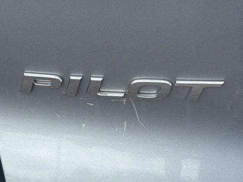 Used 2019 Honda Pilot EX image 24