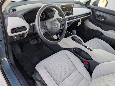 New 2026 Honda HR-V LX image 3