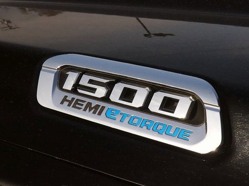 Used 2022 RAM 1500 Big Horn w/ Trailer Tow Group image 10