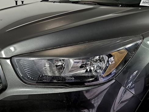 Certified 2018 Ford Escape S image 13