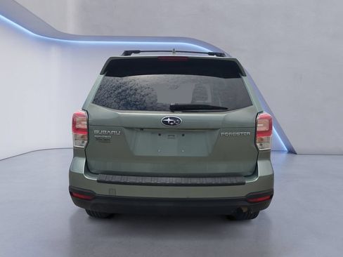 Used 2018 Subaru Forester 2.5i Premium w/ Protection Package #3A AWD/4WD image 4