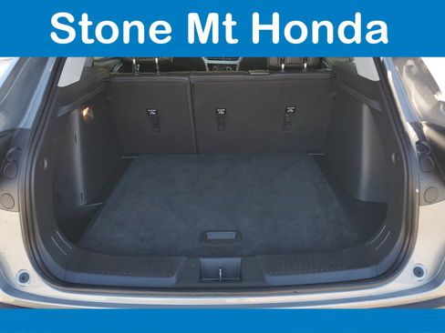 Used 2025 Chevrolet Trax LT w/ LT Convenience Package image 10