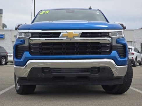 Used 2023 Chevrolet Silverado 1500 LT AWD/4WD image 14