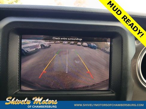 Used 2018 Jeep Wrangler Unlimited Sahara w/ Cold Weather Group image 15