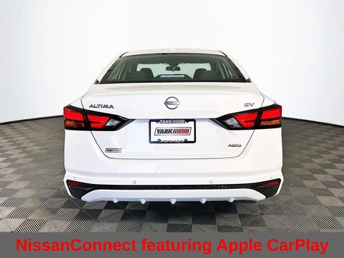 Certified 2024 Nissan Altima 2.5 SV image 10