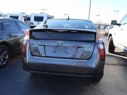 Used 2017 Toyota Prius Four Touring image 17