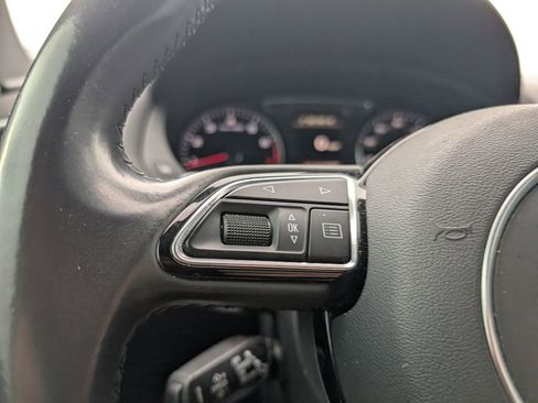 Used 2016 Audi Q3 2.0T Prestige image 14