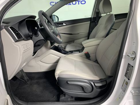 Used 2019 Hyundai Tucson SE AWD/4WD image 15