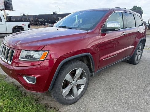 Used 2014 Jeep Grand Cherokee Limited w/ Trailer Tow Group IV AWD/4WD image 18