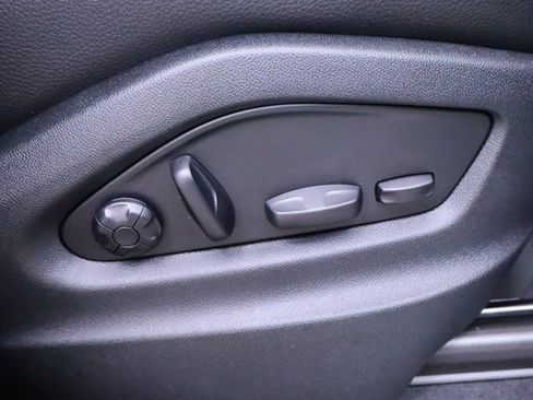 New 2024 Porsche Cayenne S image 31