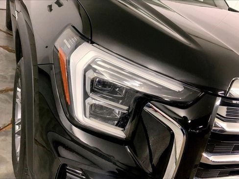 Used 2025 GMC Terrain Elevation AWD/4WD image 26