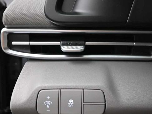 New 2026 Hyundai Elantra Sport FWD image 22