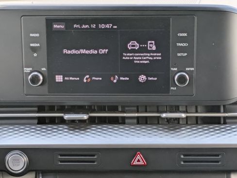 Certified 2024 Kia Carnival LX FWD image 23