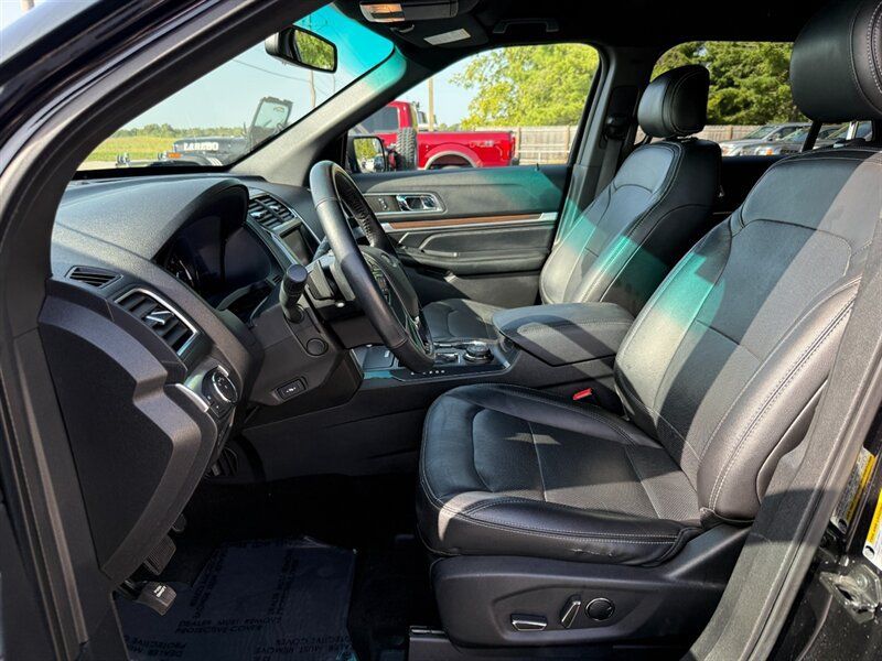 Used 2016 Ford Explorer Limited AWD/4WD image 10