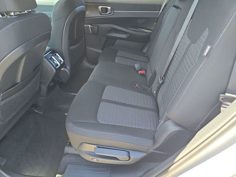 New 2026 Kia Sorento LX FWD image 16