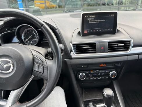Used 2014 MAZDA MAZDA3 s Touring FWD image 4