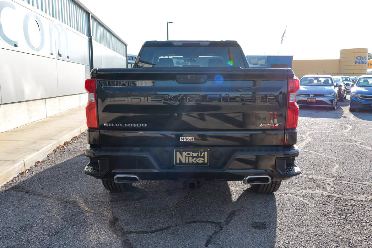Used 2020 Chevrolet Silverado 1500 RST w/ True North Edition AWD/4WD image 5
