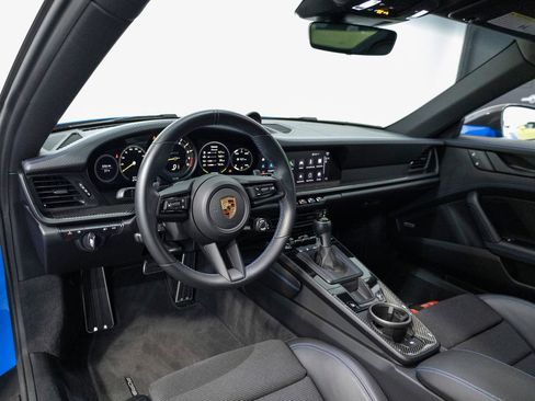 Certified 2022 Porsche 911 GT3 RWD image 4