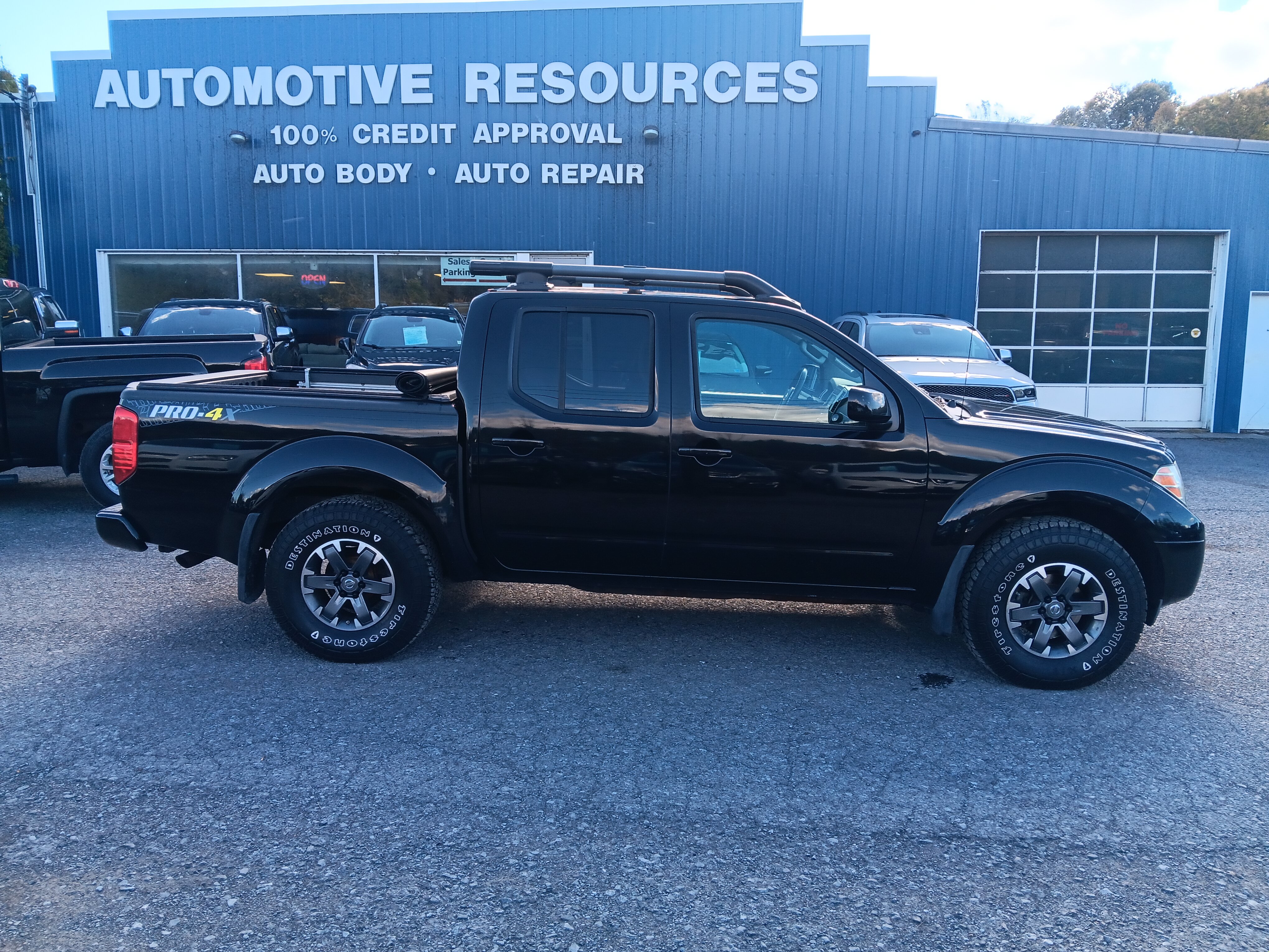 Used 2014 Nissan Frontier PRO-4X w/ Pro-4x Luxury Package AWD/4WD image 6