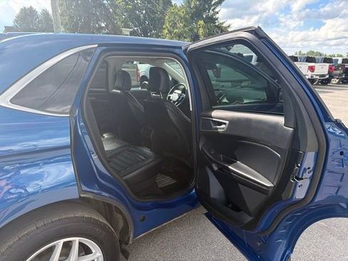 Used 2024 Ford Edge SEL w/ Convenience Package AWD/4WD image 36