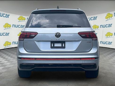 Used 2023 Volkswagen Tiguan SE R-Line AWD/4WD image 5