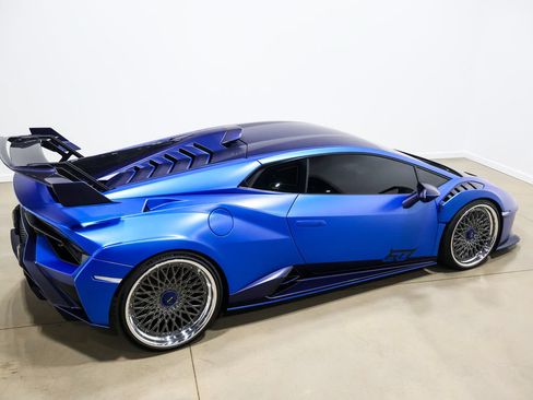 Used 2023 Lamborghini Huracan STO RWD image 80