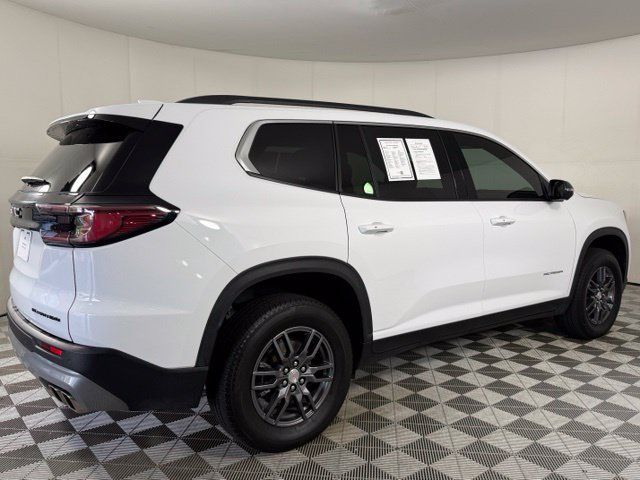 Used 2025 GMC Acadia Elevation FWD image 9