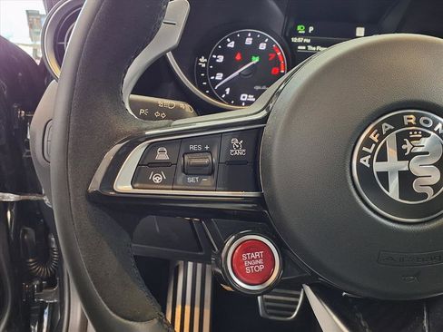 Used 2023 Alfa Romeo Giulia Quadrifoglio w/ Active Assist Plus Package image 27