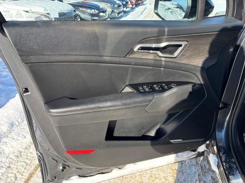 Certified 2023 Kia Sportage X-Line w/ X-Line Premium Package image 11