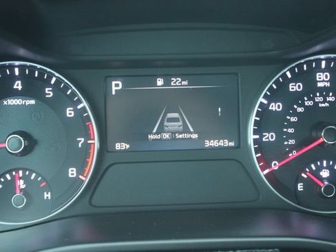 Used 2024 Kia Forte LXS w/ LXS Technology Package FWD image 15