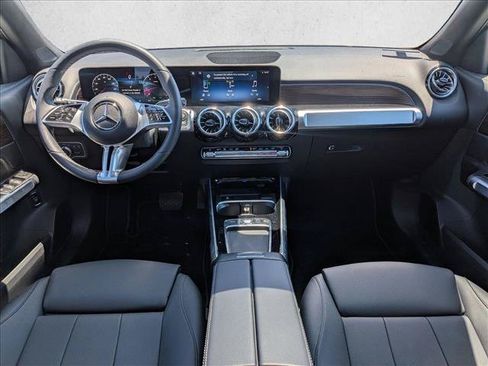 Certified 2026 Mercedes-Benz GLB 250 image 17