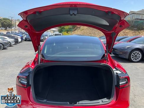 Used 2022 Tesla Model 3 Long Range AWD/4WD image 9